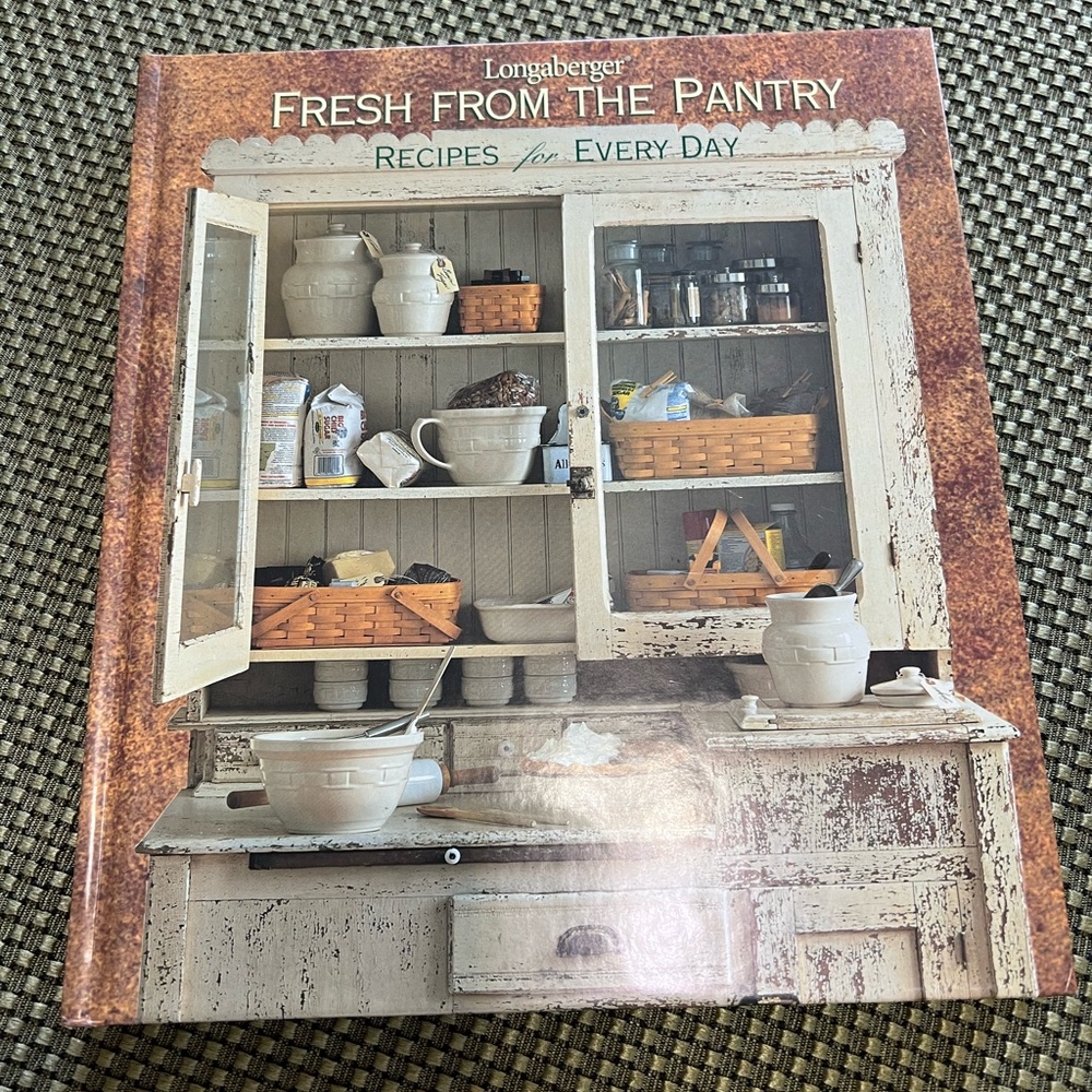 Longaberger Fresh From the Pantry Cookbook